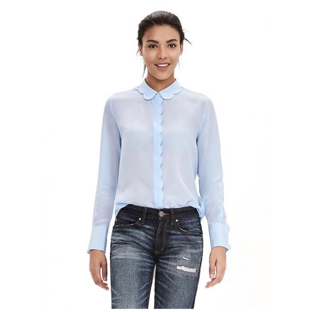 Banana Republic scallop silk blouse!